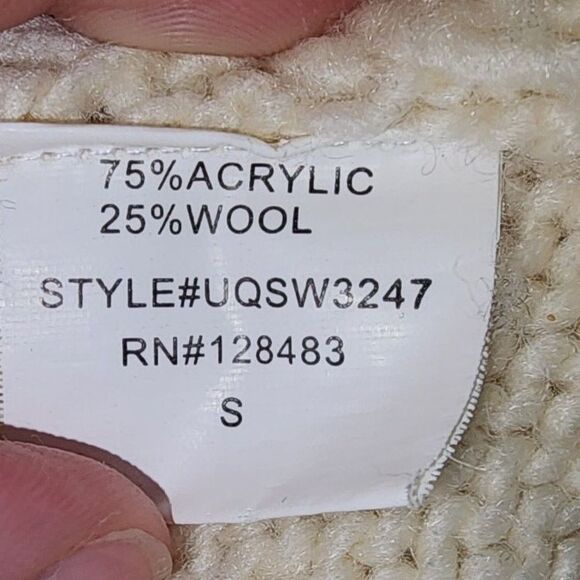 Tail Bait Oversized Cream V-Neck Fringe Wool Blend Sweater Size S - Picture 8 of 8
